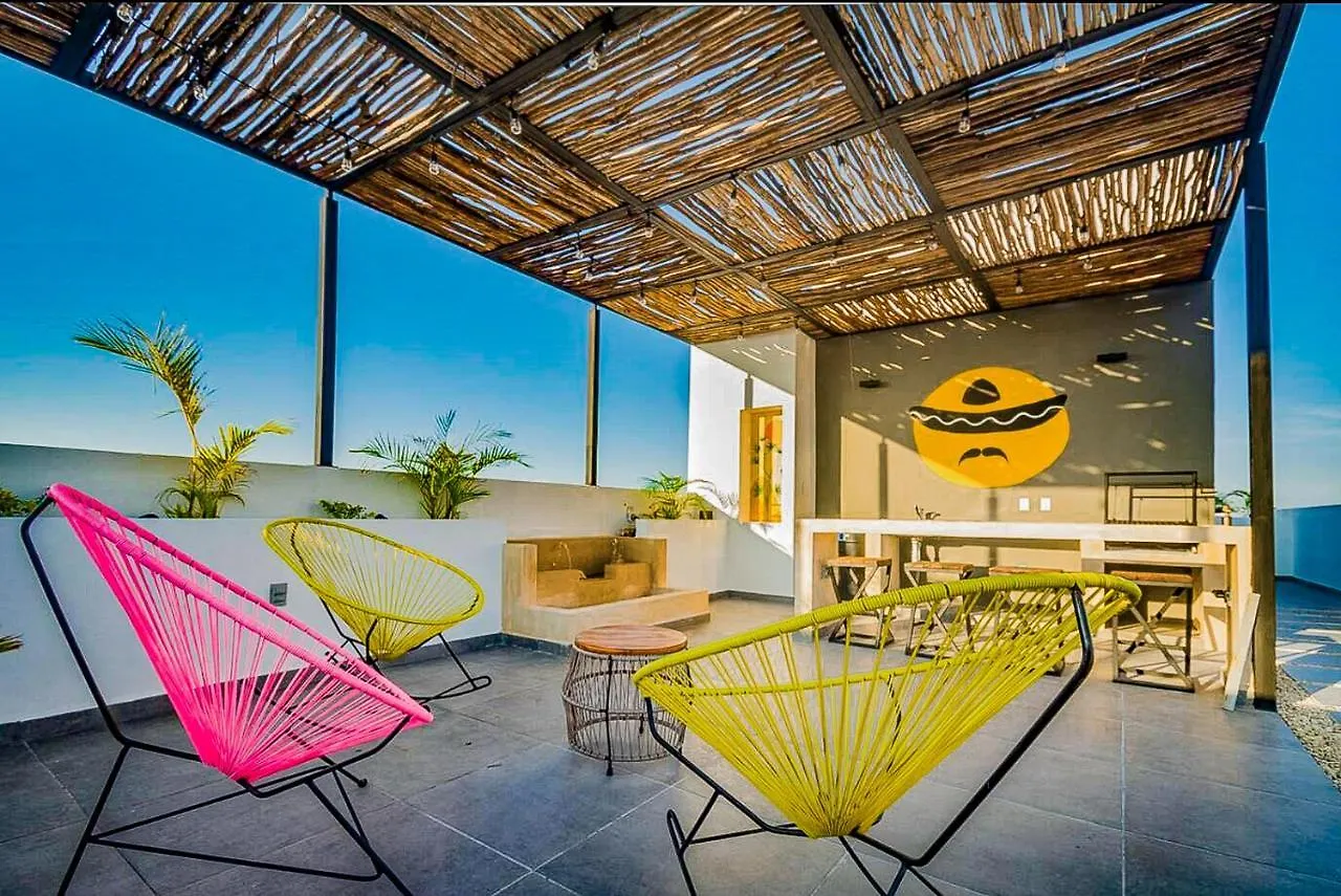 Dewl Estudios : El Mexicano Playa del Carmen Aparthotel