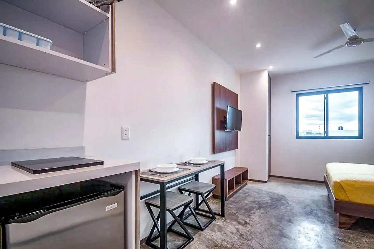 Aparthotel Dewl Estudios : El Mexicano Playa del Carmen